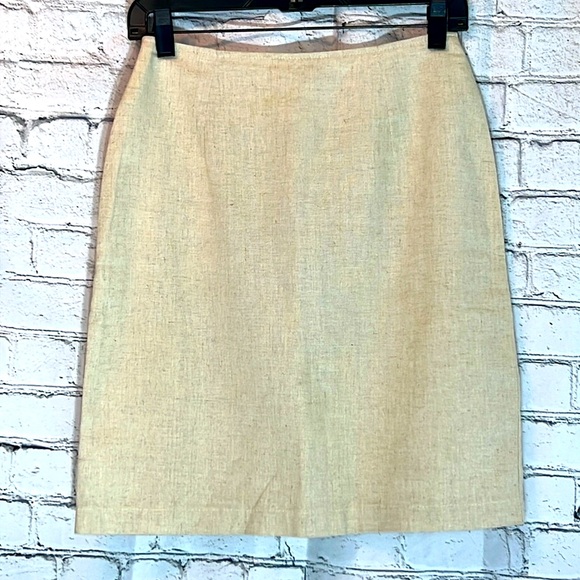 ⭐️ 96 Degrees Real Hot cream/ light tan linen blend skirt zipper back women 8